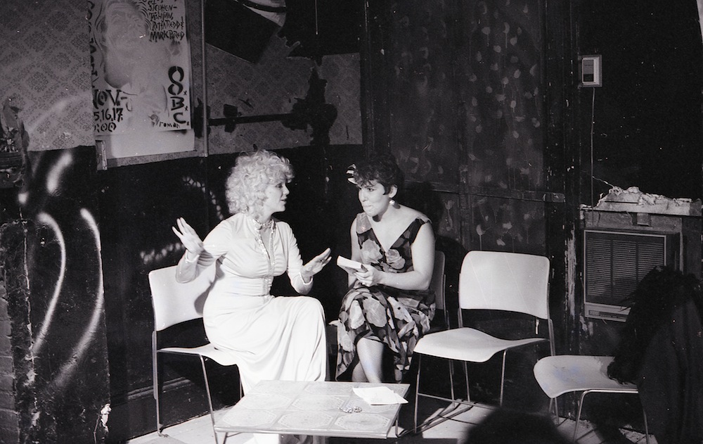 CarmelitaTropicana y Lois Weaver, 1986. Sin datos del autor